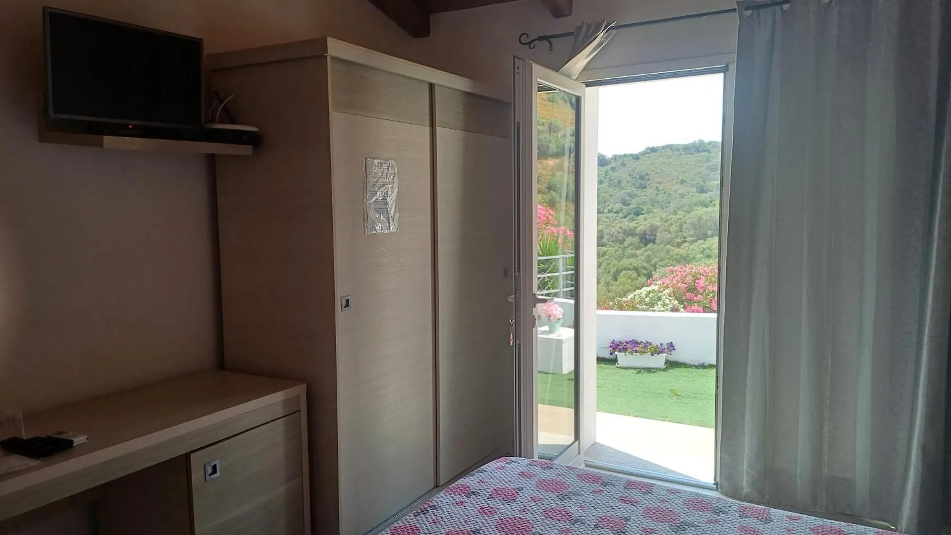 Sole&Sale Bed & Breakfast San Teodoro