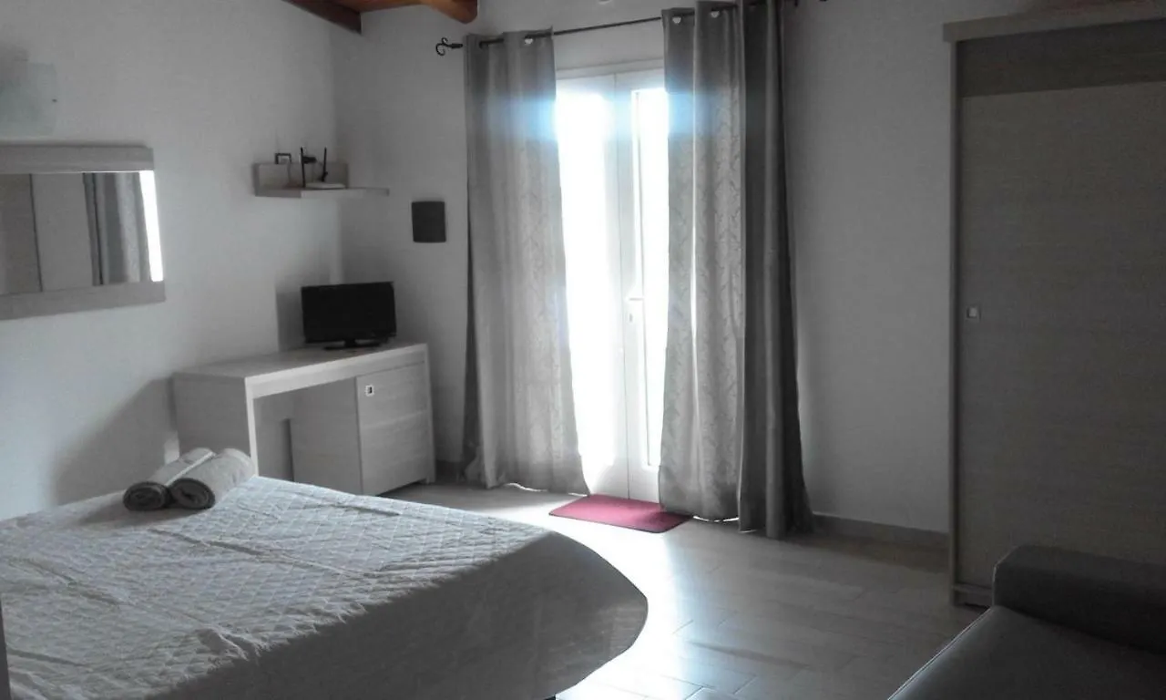 Sole&Sale Bed & Breakfast San Teodoro   San Teodoro (Sardinia)