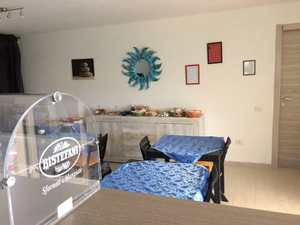 مبيت وإفطار سان تيودورو Sole&Sale